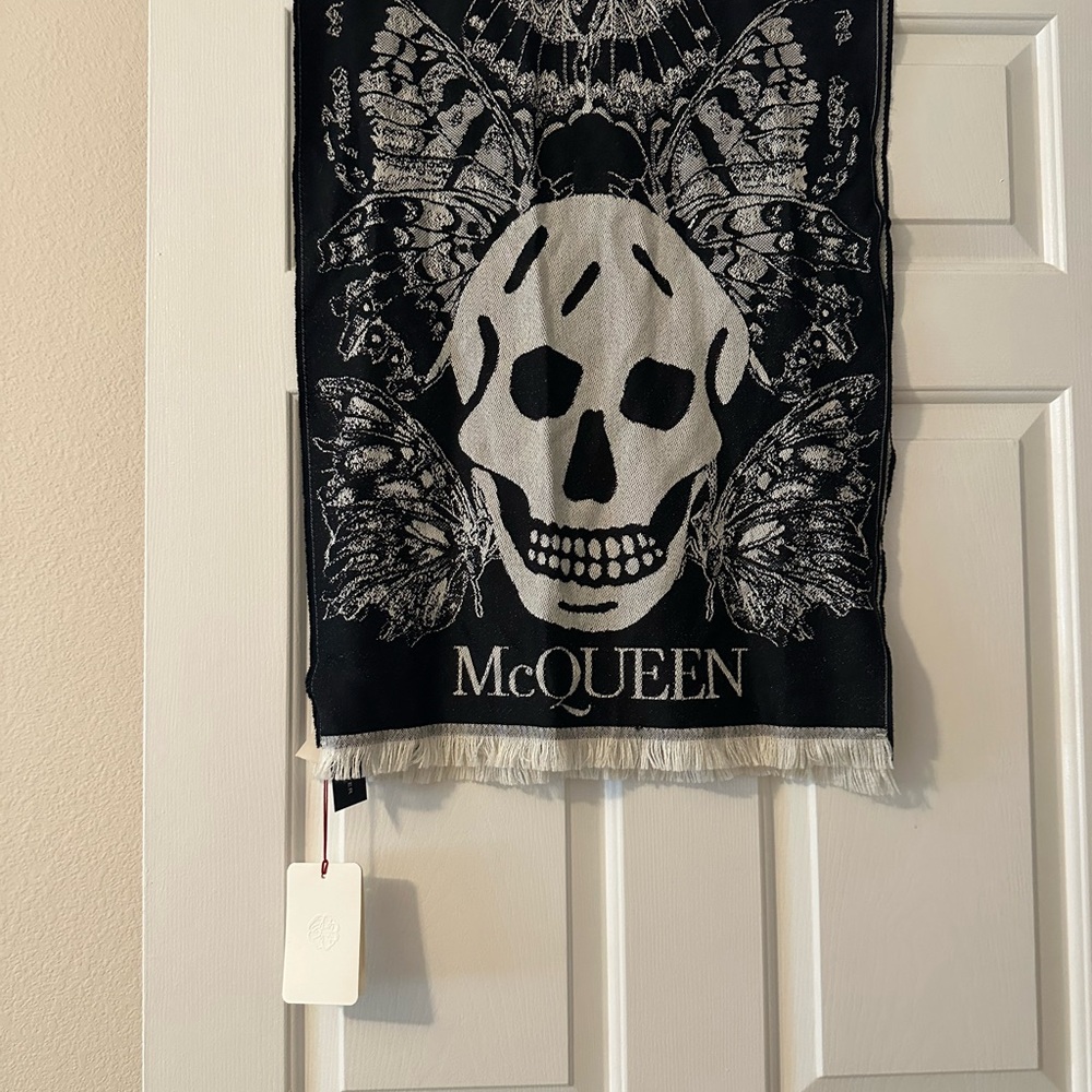 New Alexander McQueen Butterfly and Skull Scarf in Black and White